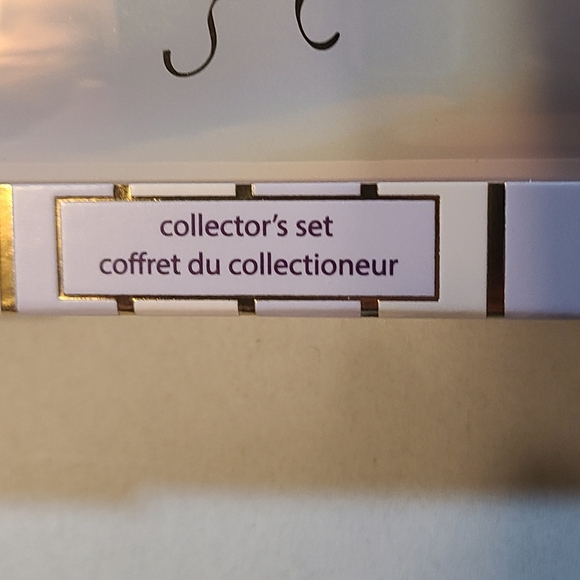 Tartelette Makeup Collection Set 2 Eyeshadow Pallettes 2 Mascara 2 Lip Products - Picture 3 of 14